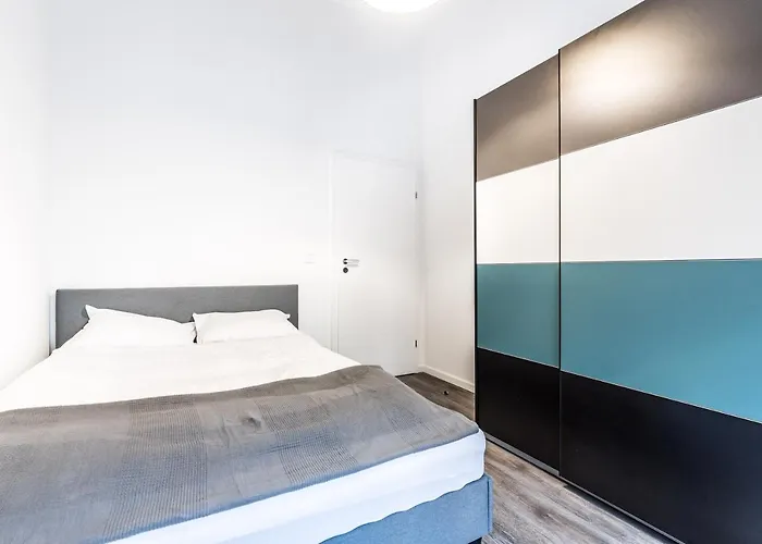 Hotel Apartament W Sercu Miasta Garbary 31 *