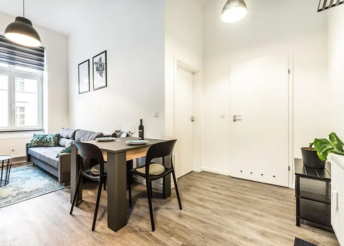 Apartament W Sercu Miasta Garbary 31 ホテル ポズナン